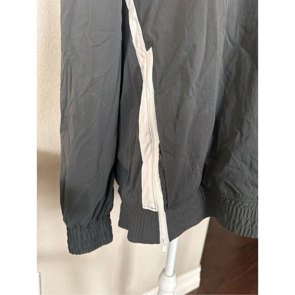 Jordan Pullover Windbreaker Zip Up Large - Picture 6 of 8